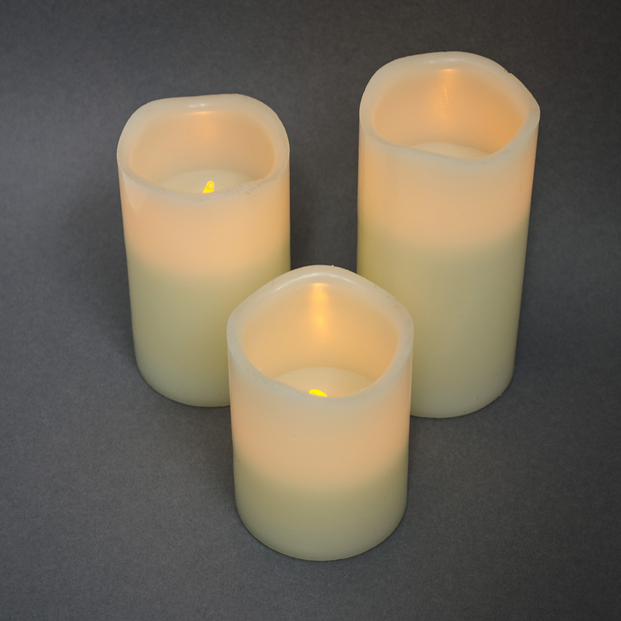 X4-LIFE LED Kerzen, 3er-Set mit Fernbedienung, LED Echtwachskerzen, inkl. Batterien, flackernde Flamme, 10cm/12cm/15cm